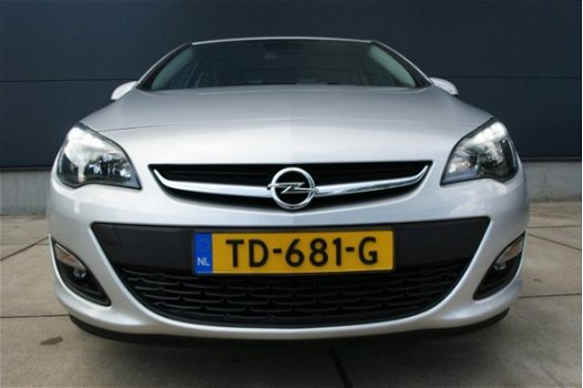 Opel Astra - 1.6 CDTi ECC-AIRCO, 3D-NAVI, NL AUTO, 126DKM - 1