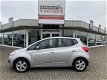 Kia Venga - 1.6 CVVT X-ecutive Automaat, PDC, Airco, Hoge instap - 1 - Thumbnail