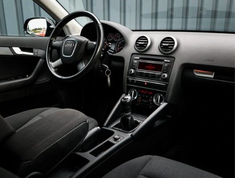 Audi A3 Sportback - 1.4 TFSI Attraction Pro Line Clima/Cruise/Elek.pakket/LM-Velgen - 1