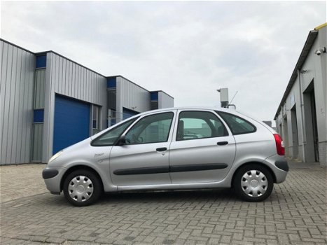 Citroën Xsara Picasso - 1.8i-16V - 1