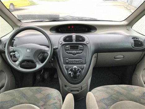 Citroën Xsara Picasso - 1.8i-16V - 1