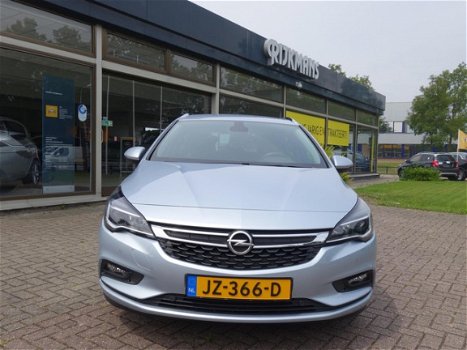 Opel Astra - 1.4 Turbo 150pk Edition+ Navigatie Trekhaak - 1