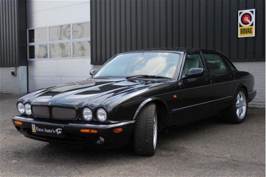 Jaguar XJR - 4.0 V8 - 1