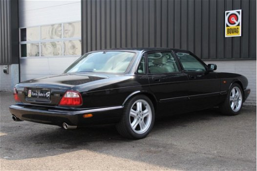 Jaguar XJR - 4.0 V8 - 1