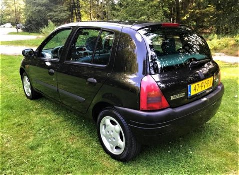 Renault Clio - 1.4-16V RT 5-drs. AIRCO. NWE APK BJ'2000 - 1