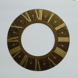 Messing cijferring met minuten-arcaderie Ø 21,4 cm. (Art.Nr. D01-107)
