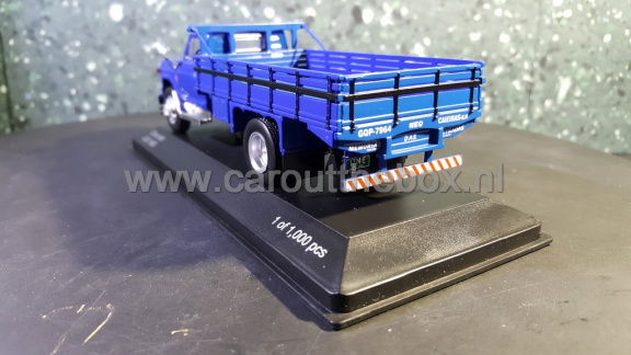 Chevrolet C 60 blauw 1:43 Whitebox - 3