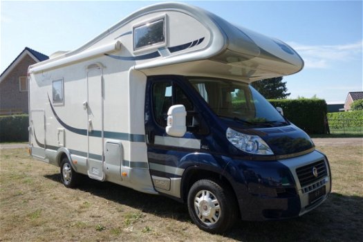 Mc louis steel 545G Garage Slechts 46000 km 2012 Prachtcamper - 1