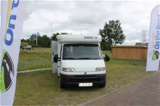 Chausson Welcome 80 vastbed en dinette 4 pers
