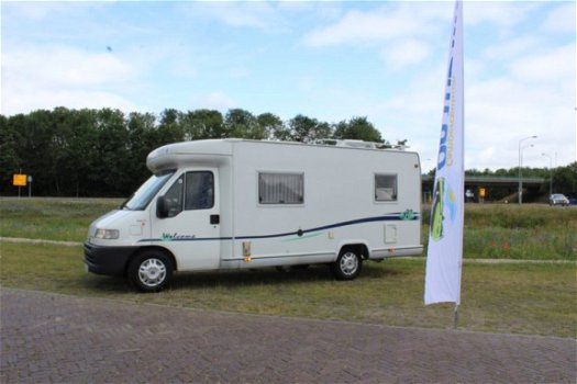 Chausson Welcome 80 vastbed en dinette 4 pers - 4