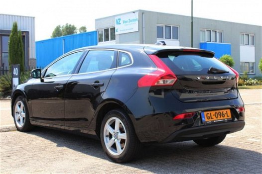 Volvo V40 - 2.0 D2 Summum + Leder + Navi + Lmv + Pdc - 1