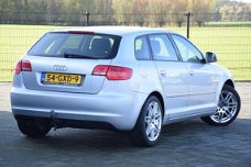 Audi A3 Sportback - 2.0 TDI Attraction Business Edition 2008 Airco Cruise Control