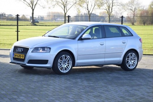 Audi A3 Sportback - 2.0 TDI Attraction Business Edition 2008 Airco Cruise Control - 1