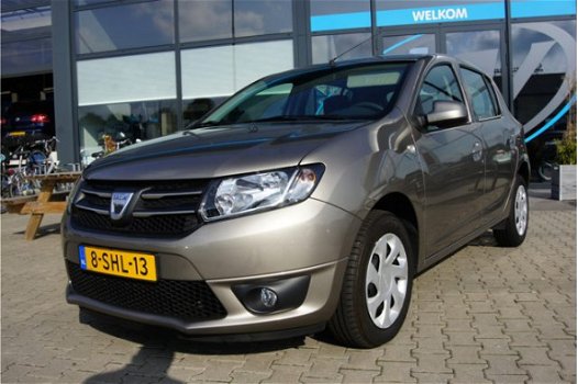 Dacia Sandero - 0.9 TCe Lauréate Airco, meeneemprijs - 1