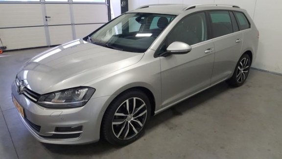 Volkswagen Golf Variant - 1.6 TDI Highline BlueMotion NAVI/XENON/CRUISE/CLIMA/LMV - 1