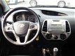 Hyundai i20 - 1.4 CRDi Business Edition NETTE AUTO AIRCO (bj2012) - 1 - Thumbnail