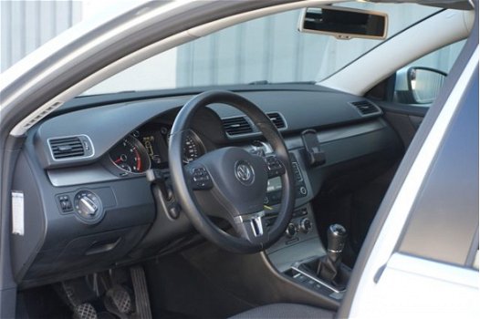 Volkswagen Passat Variant - 1.4 TSI 123pk Comfortline BlueMotion BJ2013 Navi | Clima | LMV | PDC V+A - 1