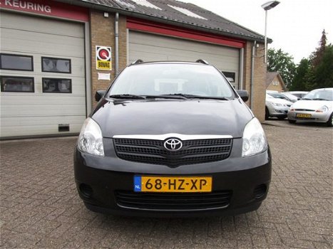 Toyota Corolla Verso - 1.6 VVT-i Linea Terra - 1