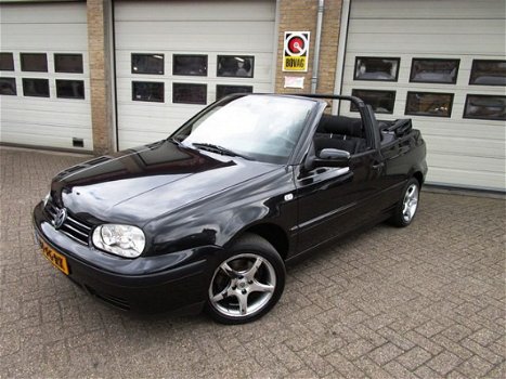 Volkswagen Golf Cabriolet - 1.8 TRENDLINE nieuwe apk - 1