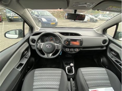 Toyota Yaris - 1.0 VVT-i Aspiration - 1