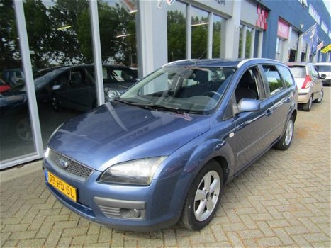 Ford Focus Wagon - 1.6 16V First Edition - 1