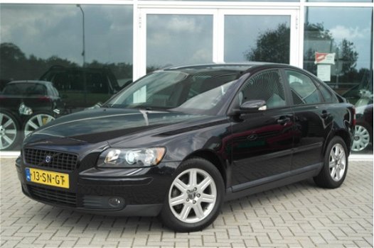 Volvo S40 - 1.8 # Navi, Clima, Leer Xenon Keurige auto - 1