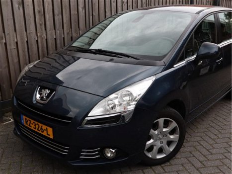 Peugeot 5008 - 1.6 HDiF 112 pk H6 Blue Lease 5p. Navi, Ecc, Pdc, Hoge zit & Zuinig - 1