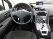 Peugeot 5008 - 1.6 THP Active 5p. AUTOMAAT | Climate control | Cruise control | Navigatie | Panorama - 1 - Thumbnail