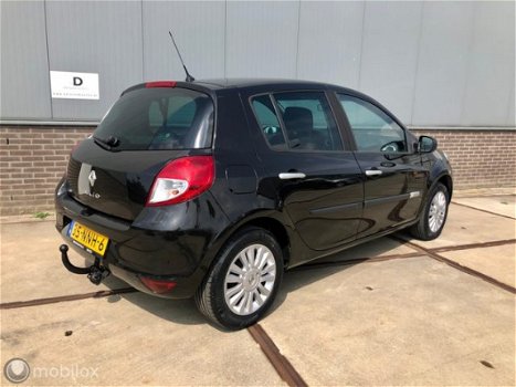 Renault Clio - 1.2 Authentique 5-drs - 1