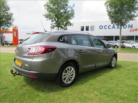 Renault Mégane Estate - 1.5 Dci Expression 126000km AIRCO NAVI LMV *NL-AUTO - 1