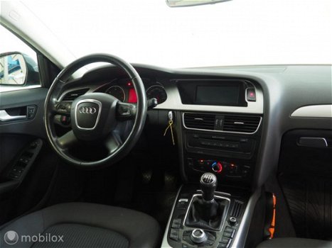 Audi A4 Avant - 2.0 TDI Pro Line Business Dealer onderhouden - 1