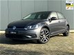 Volkswagen Golf - 1.0 TSI Trendline Facelift | Navi | Dealer onderhouden - 1 - Thumbnail