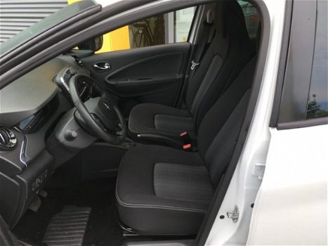 Renault Zoe - R90 Intens ZE40 / batterijhuur / 300 km actieradius / R-Link NAVI / 23.000 km - 1