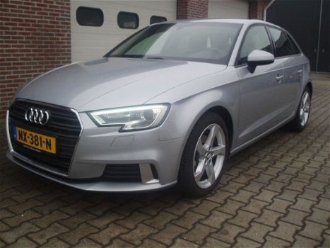 Audi A3 - 1.6 TDI Sport Pro Line - 1