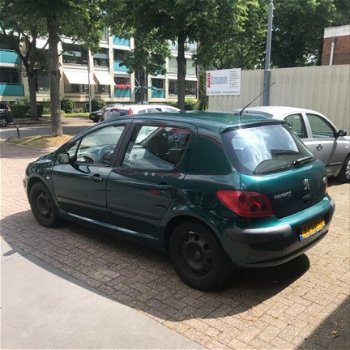 Peugeot 307 - 2.0 HDiF XT vol opties oa leer / werkende airco / goede distributie / nieuwe apk - 1