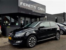 Volkswagen Polo - 1.4 TDI BLUEMOTION NAVI AIRCO LMV