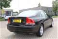 Volvo S60 - 2.4 D clima /cruise/garantie - 1 - Thumbnail