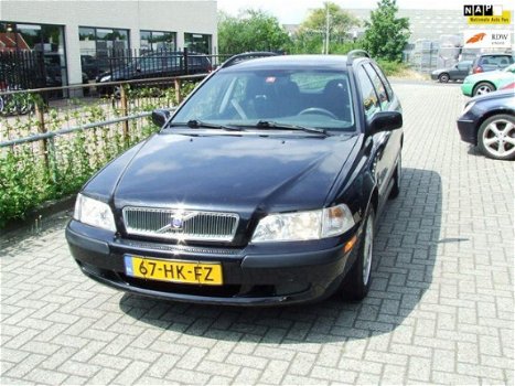 Volvo V40 - 1.8 Europa - 1