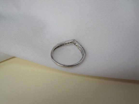 Zilveren ring maat 18.4 V model met zwarte saffiertjes - Afbeelding 4