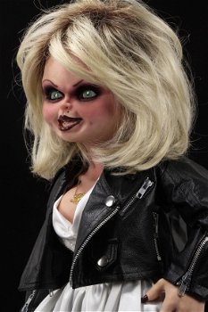 NECA Bride of Chucky Life-Size Tiffany Doll - 3