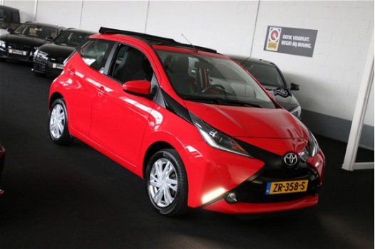 Toyota Aygo - 1.0 VVT-i x-wave Cabrio LED 5-Deurs 39491km 2015 LM Velgen Cruice Controle Camera Cabr - 1