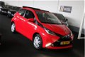 Toyota Aygo - 1.0 VVT-i x-wave Cabrio LED 5-Deurs 39491km 2015 LM Velgen Cruice Controle Camera Cabr - 1 - Thumbnail