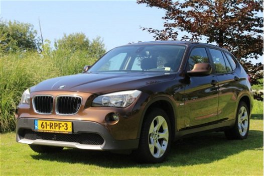 BMW X1 - S DRIVE 1.8I *Cruise control, Climate control, Navi, Park. sensoren, Trekhaak - 1