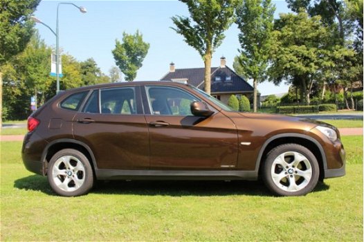 BMW X1 - S DRIVE 1.8I *Cruise control, Climate control, Navi, Park. sensoren, Trekhaak - 1