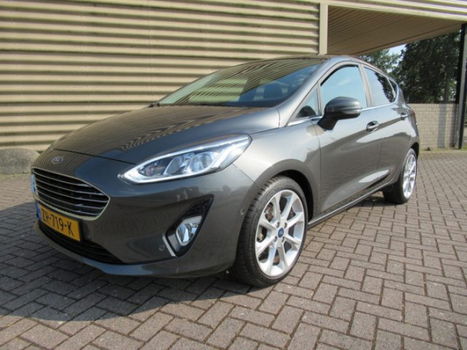 Ford Fiesta - 1.0 EcoBoost Vignale Automaat [fm navi, ecc, pano schuifdak, 17``lmv, camera, pdc ] - 1