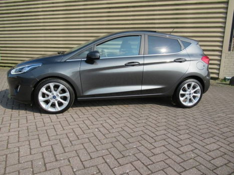 Ford Fiesta - 1.0 EcoBoost Vignale Automaat [fm navi, ecc, pano schuifdak, 17``lmv, camera, pdc ] - 1