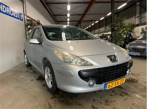 Peugeot 307 - 1.6-16V XS - 1