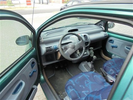 Renault Twingo - 1.2 APK 06-2020|ZUINIG|KLEIN|GOEDKOOP - 1