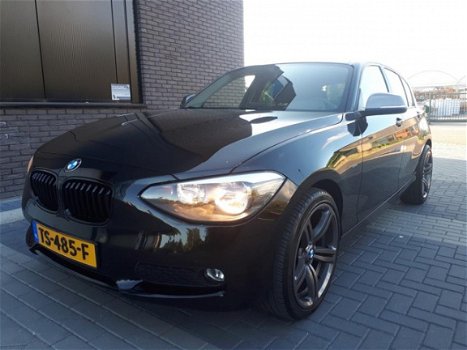 BMW 1-serie - AIRCO. PDC. 18 inch M. PDC 64 dkm (2013) - 1