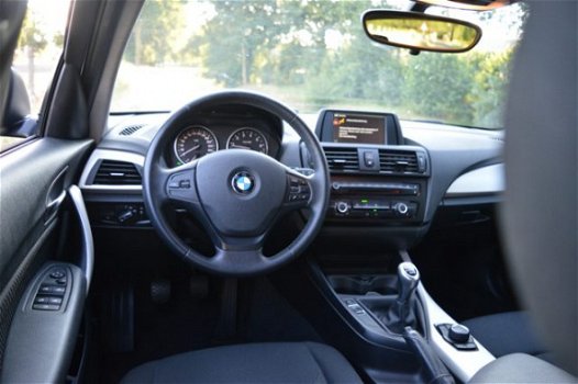 BMW 1-serie - AIRCO. PDC. 18 inch M. PDC 64 dkm (2013) - 1